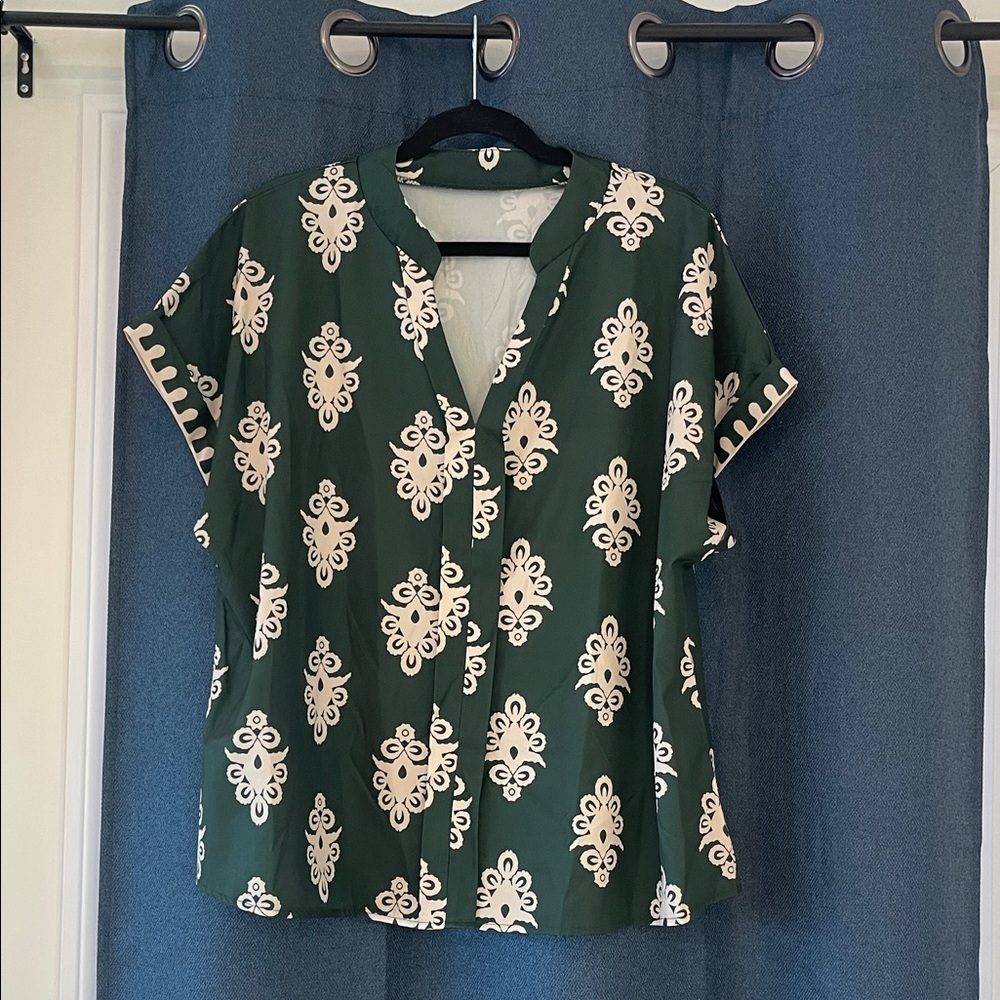 SHEIN Dark Green and Cream Blouse